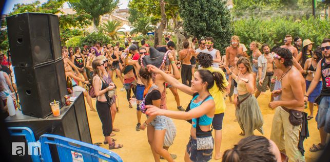 hippie feesten Andalusie